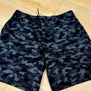 Lululemon pace breaker liner in  7inch  shorts never worn new without tags.